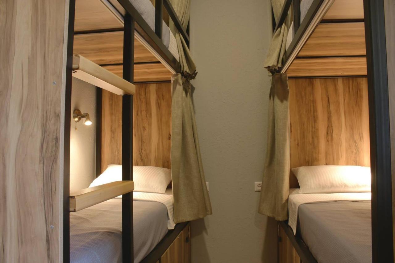 Hostel Nomad Tbilisi Luaran gambar