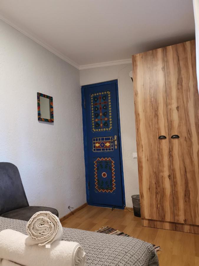 Hostel Nomad Tbilisi Luaran gambar