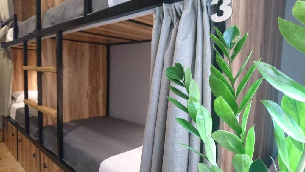 Hostel Nomad Tbilisi Luaran gambar