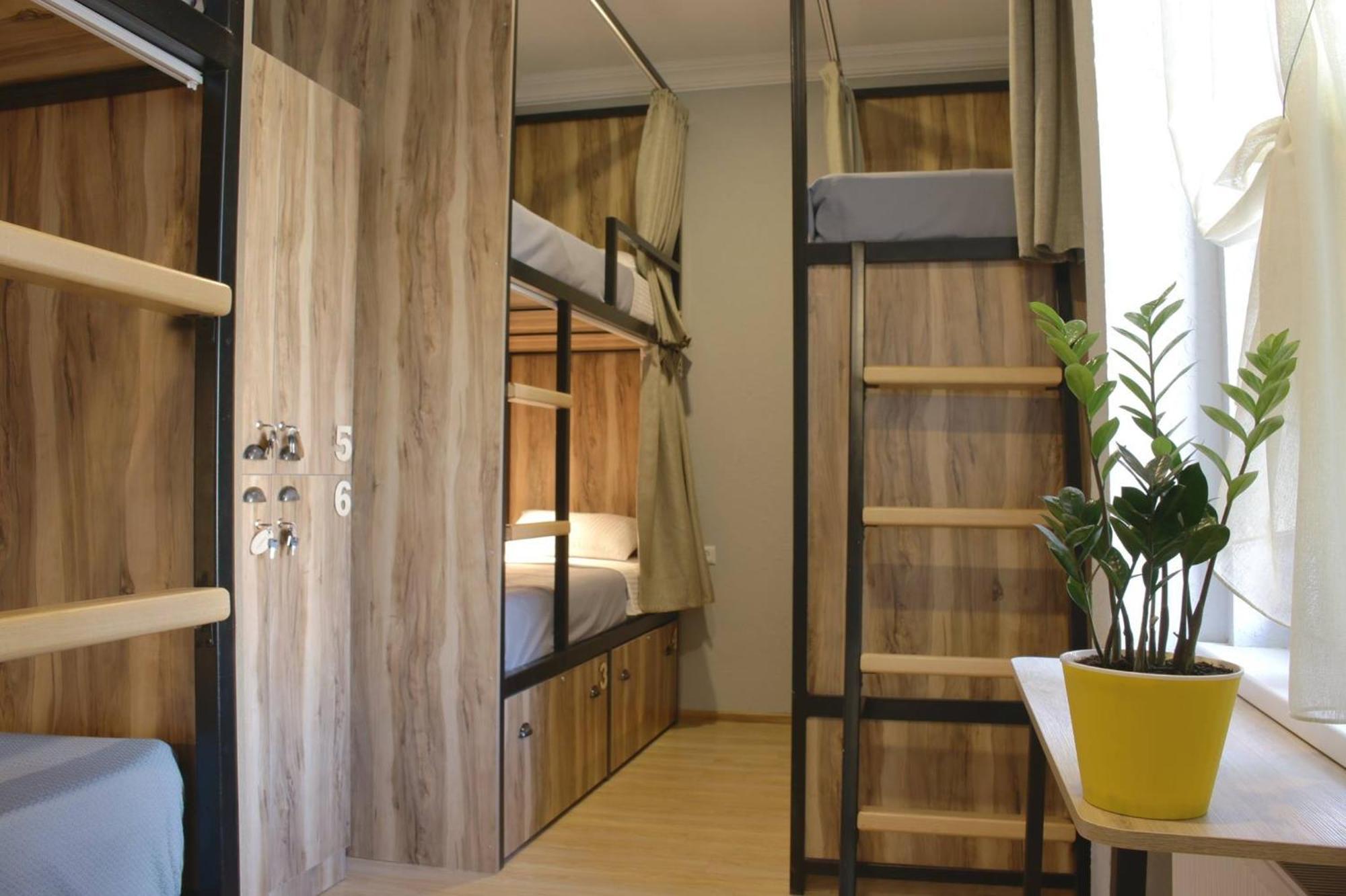 Hostel Nomad Tbilisi Luaran gambar